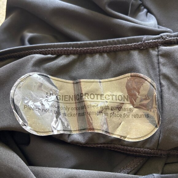 DACI Women's Plus Size Black One Piece Swimsuit Size 24W Ruched Built-in Bra - Picture 6 of 8